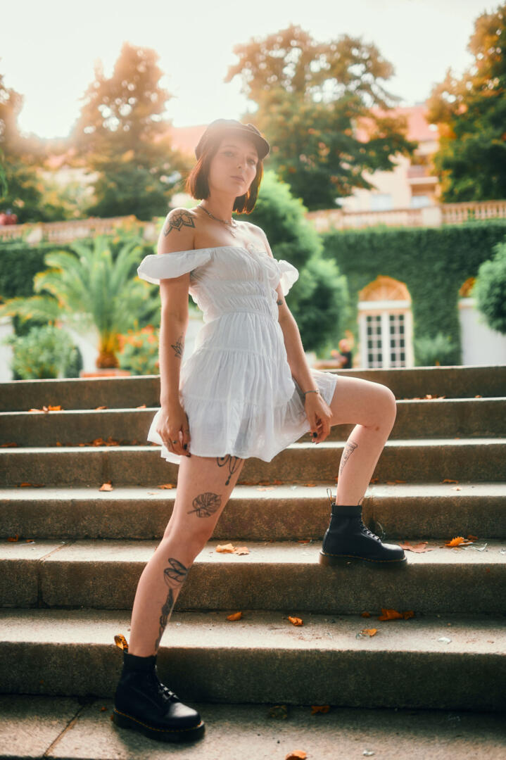 Fashion Editorial Körnerpark mit Model Lexa
